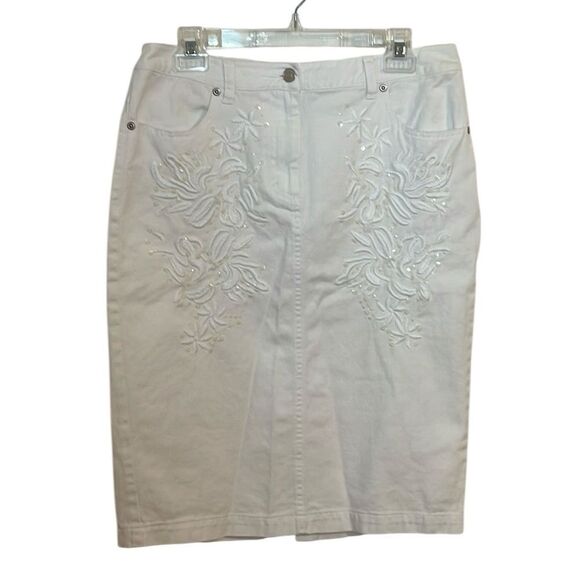 Vintage Embroidered Sequined Newport News White Denim Cotton Skirt, 10 - Picture 1 of 4